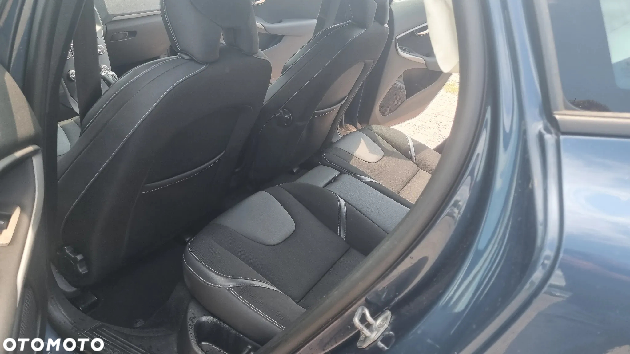 Volvo V40 D2 Kinetic - 31