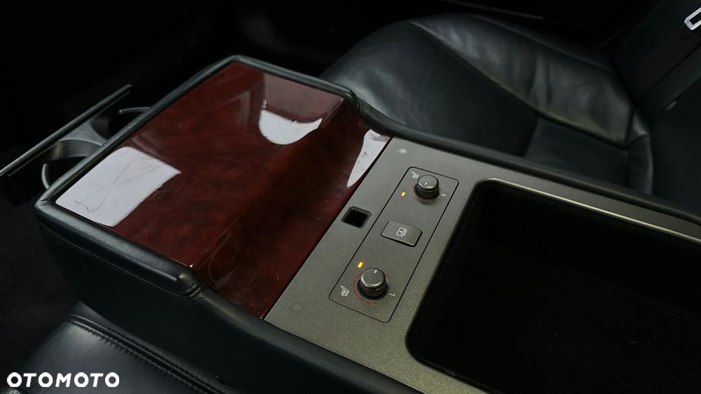 Lexus LS 460 Elegance - 33