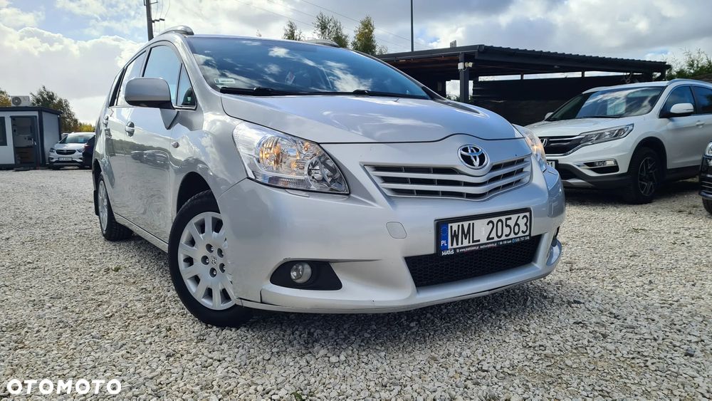 Toyota Verso - 23