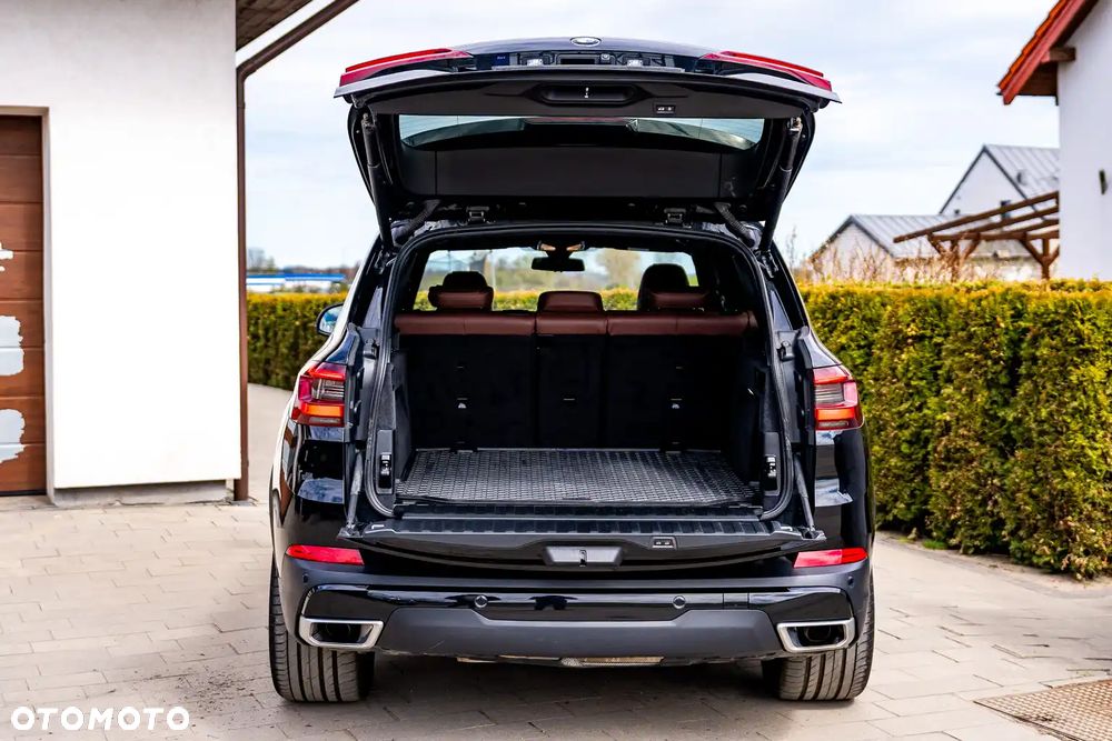 BMW X5 xDrive25d - 27