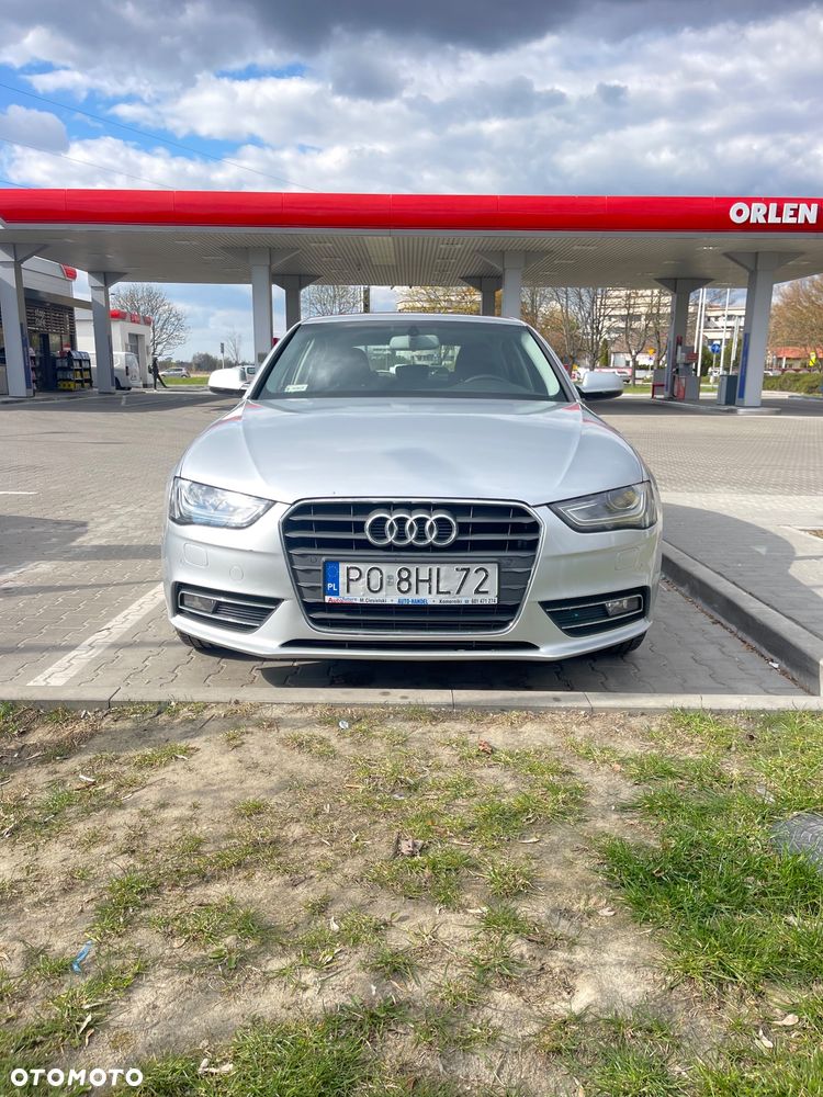 Audi A4 Limousine 2.0 TDI DPF clean diesel multitronic Attraction - 1