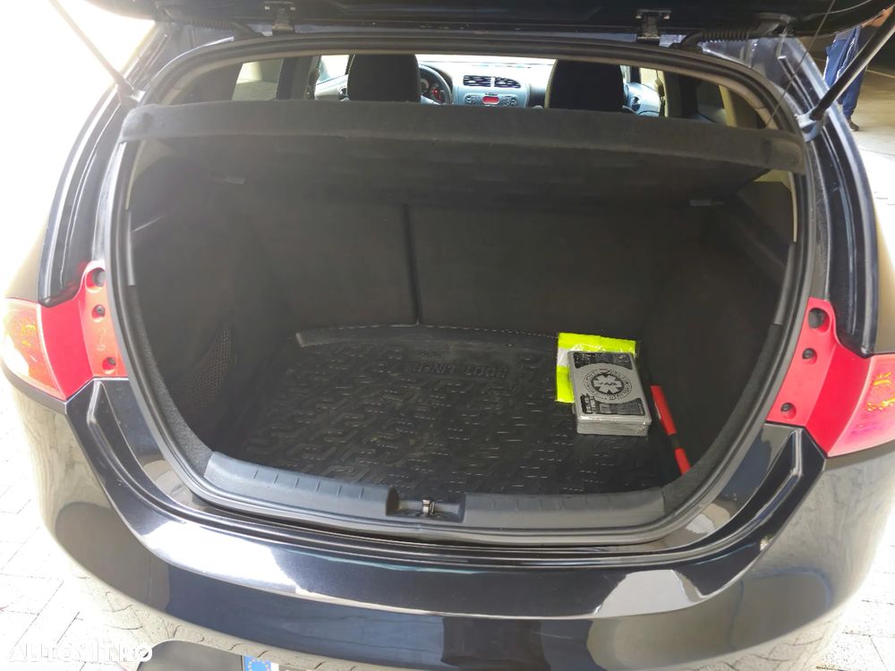 Seat Leon 2.0 TDI FR - 8