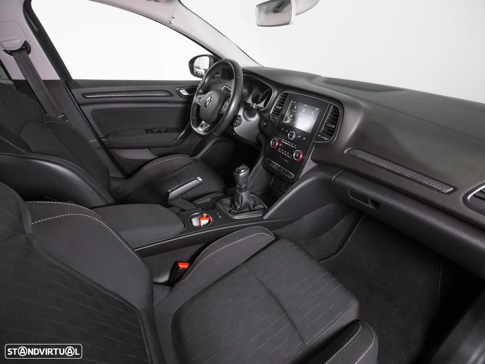 Renault Mégane 1.5 Blue dCi Limited - 10