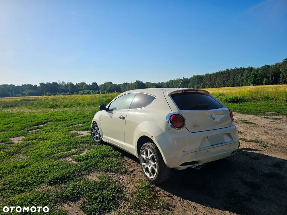 Alfa Romeo Mito - 8