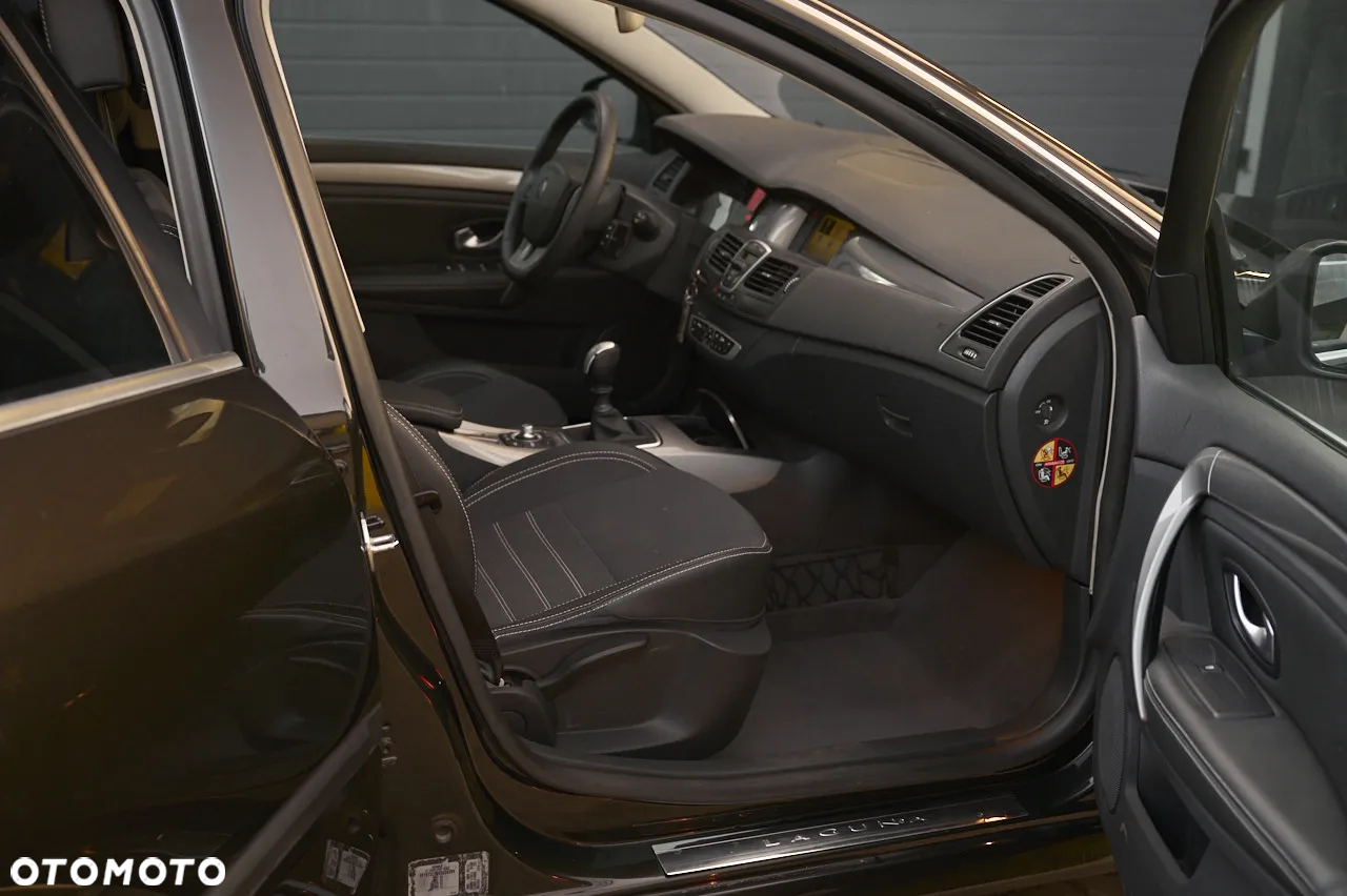 Renault Laguna dCi 150 FAP Dynamique - 15