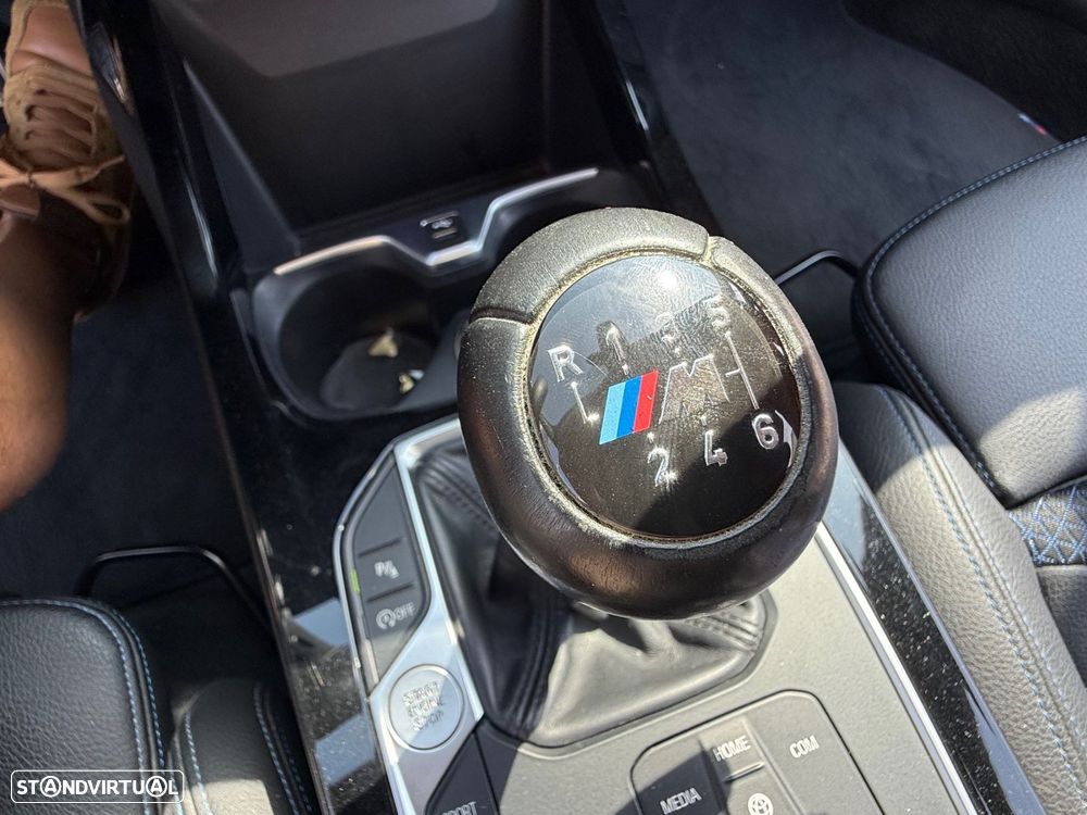 BMW 116 d Pack Desportivo M - 16