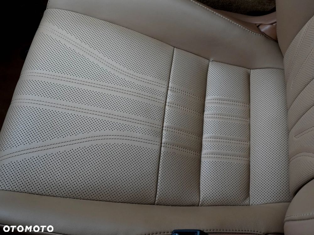 Lexus LC 500h Prestige - 33