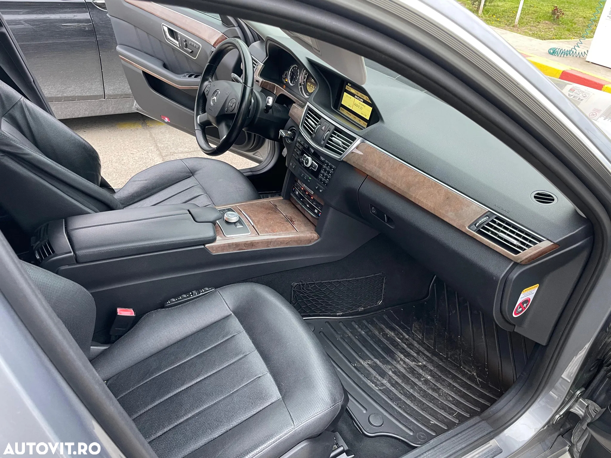 Mercedes-Benz E 220 CDI BlueEfficiency Aut. - 18