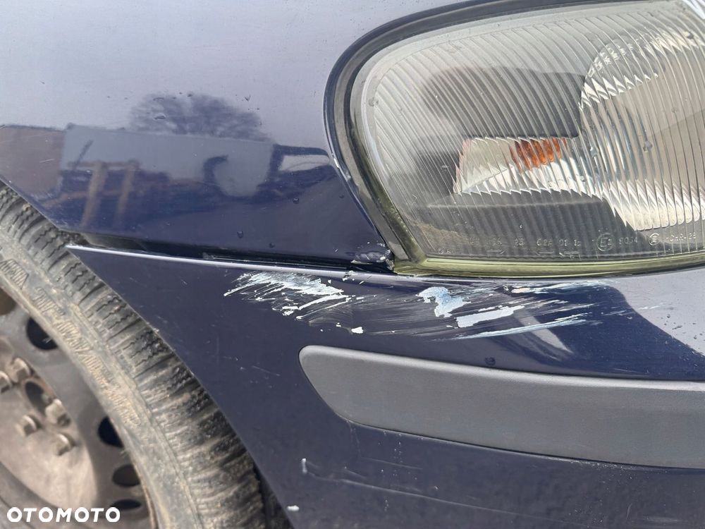 VOLVO V70 II ZDERZAK PRZEDNI PRZÓD 613 KOMBI - 3