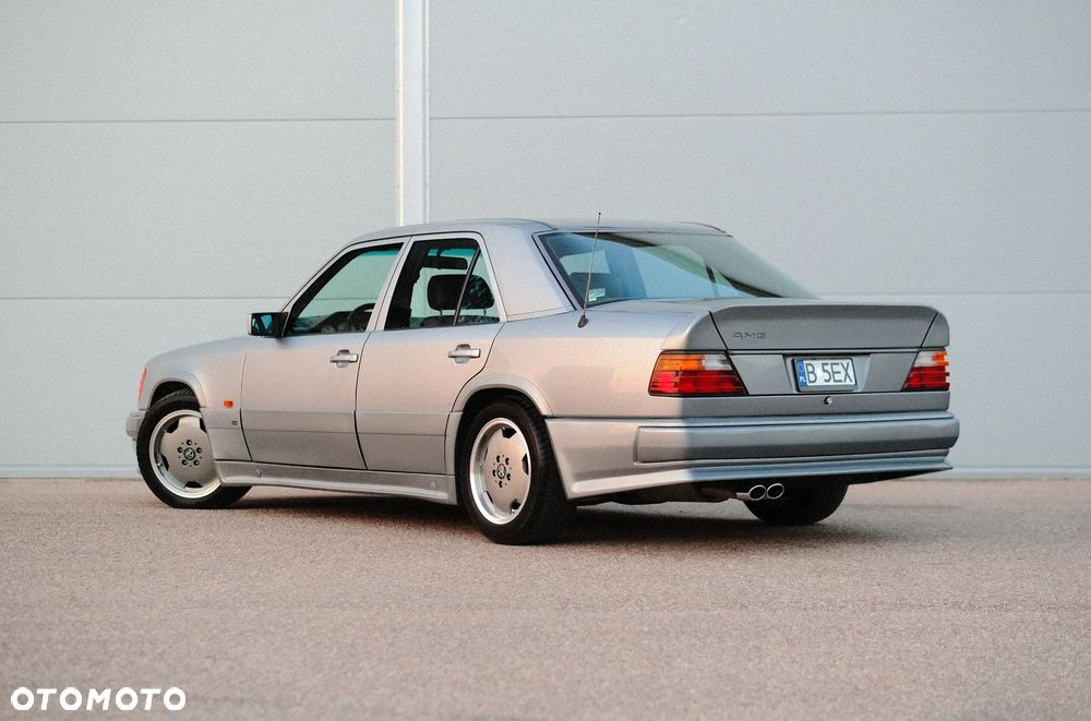 Mercedes-Benz Klasa E - 3