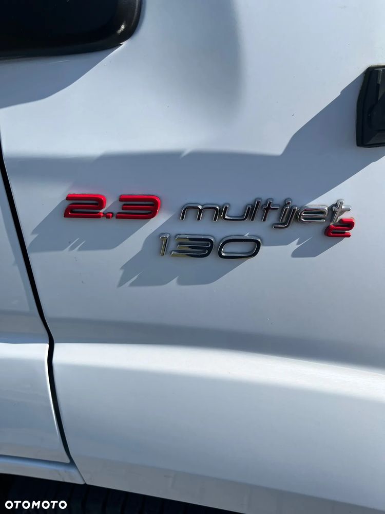 KNAUS LIVE WAVE - 22