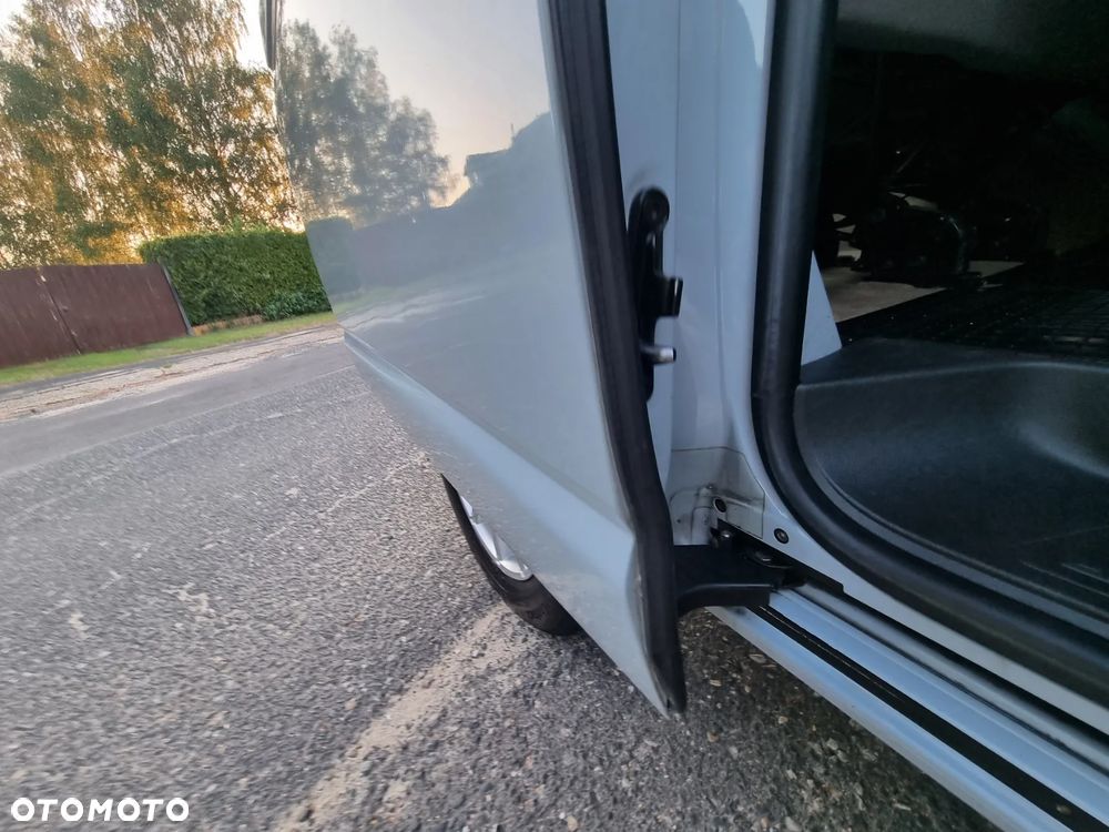 Volkswagen Transporter L1H1 - 27