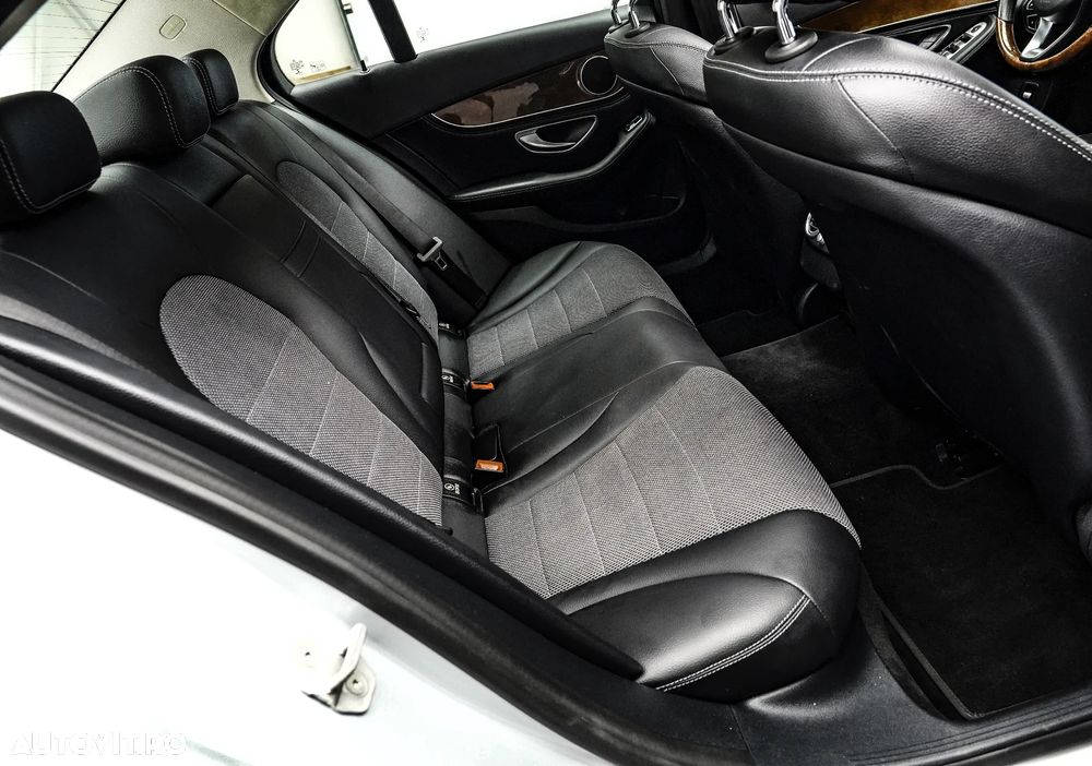 Mercedes-Benz C 300 Aut. - 17