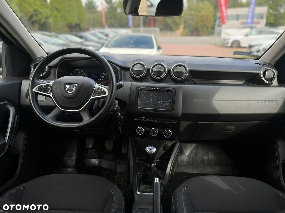 Dacia Duster 1.6 SCe Blackshadow S&S - 13