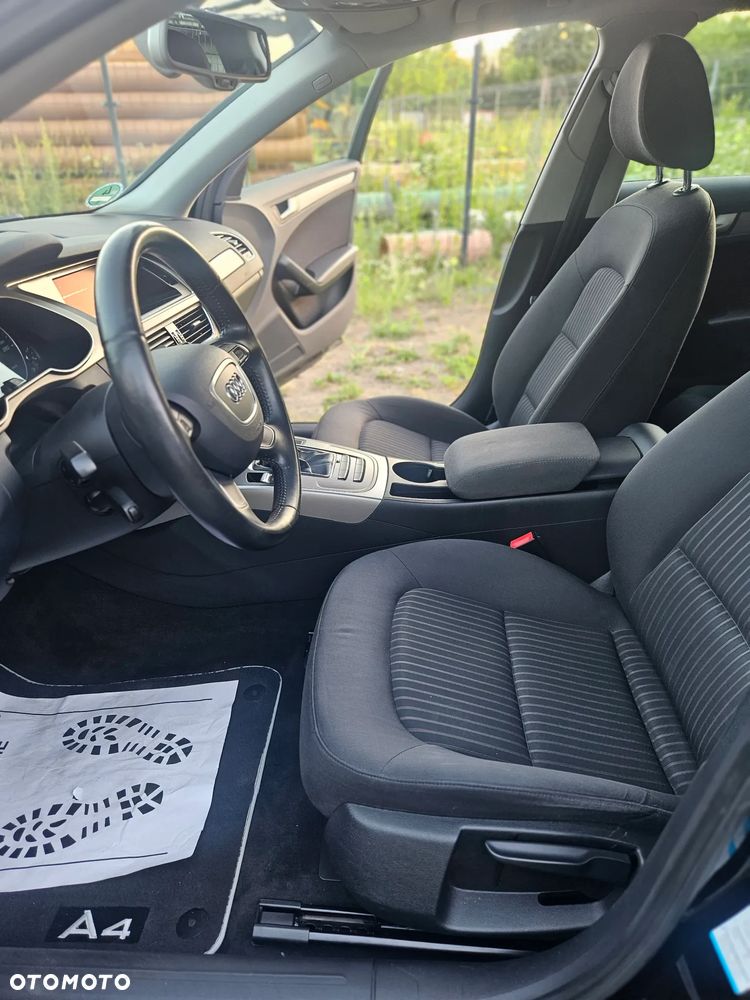 Audi A4 Avant 2.0 TDI DPF Ambiente - 37