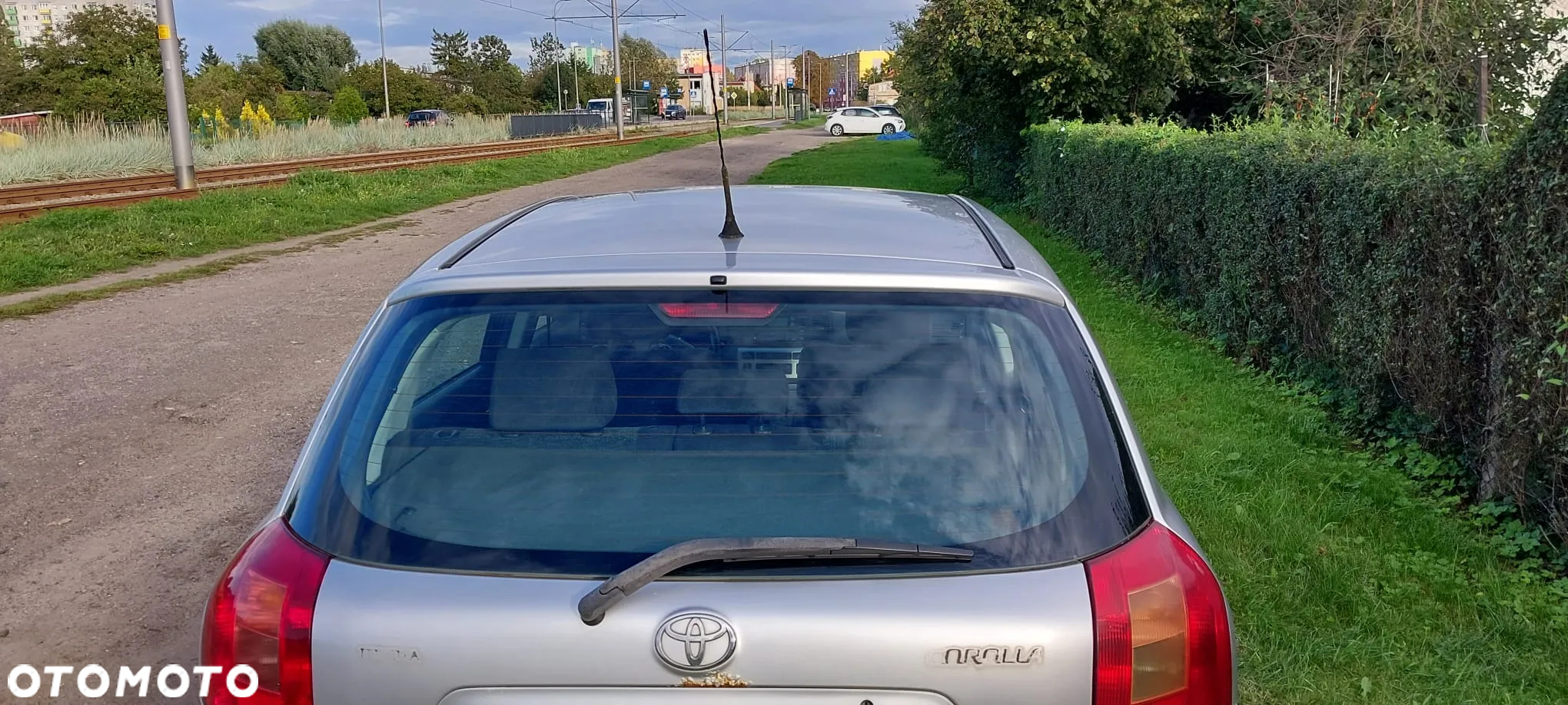 Toyota Corolla - 5
