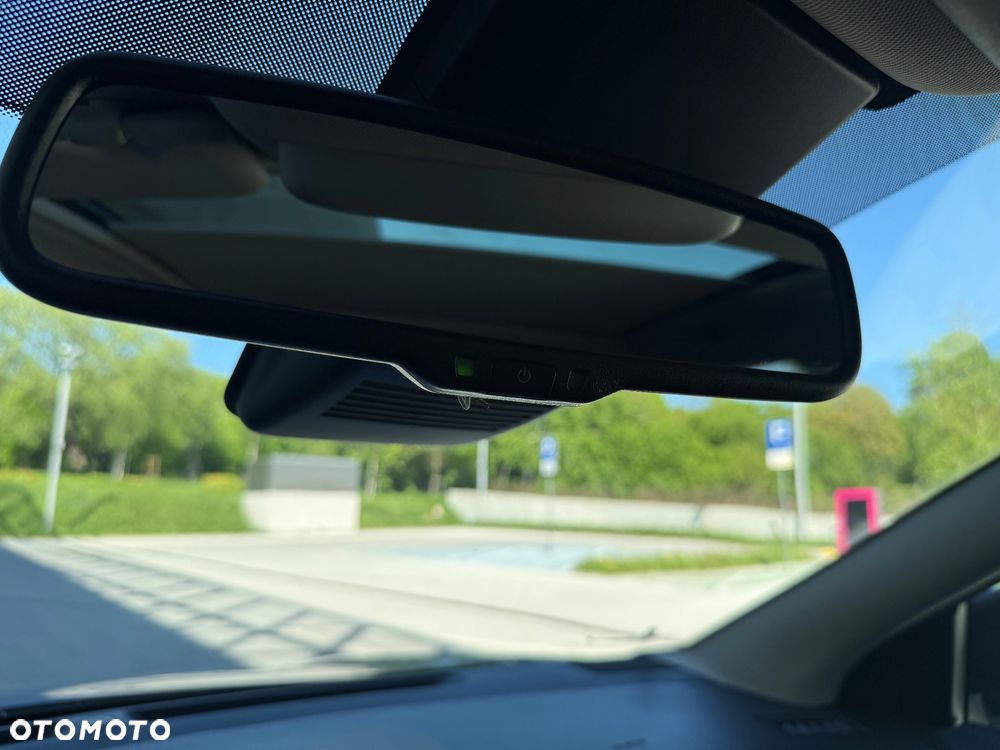 Nissan Qashqai 1.2 DIG-T N-Connecta Xtronic EU6 - 19