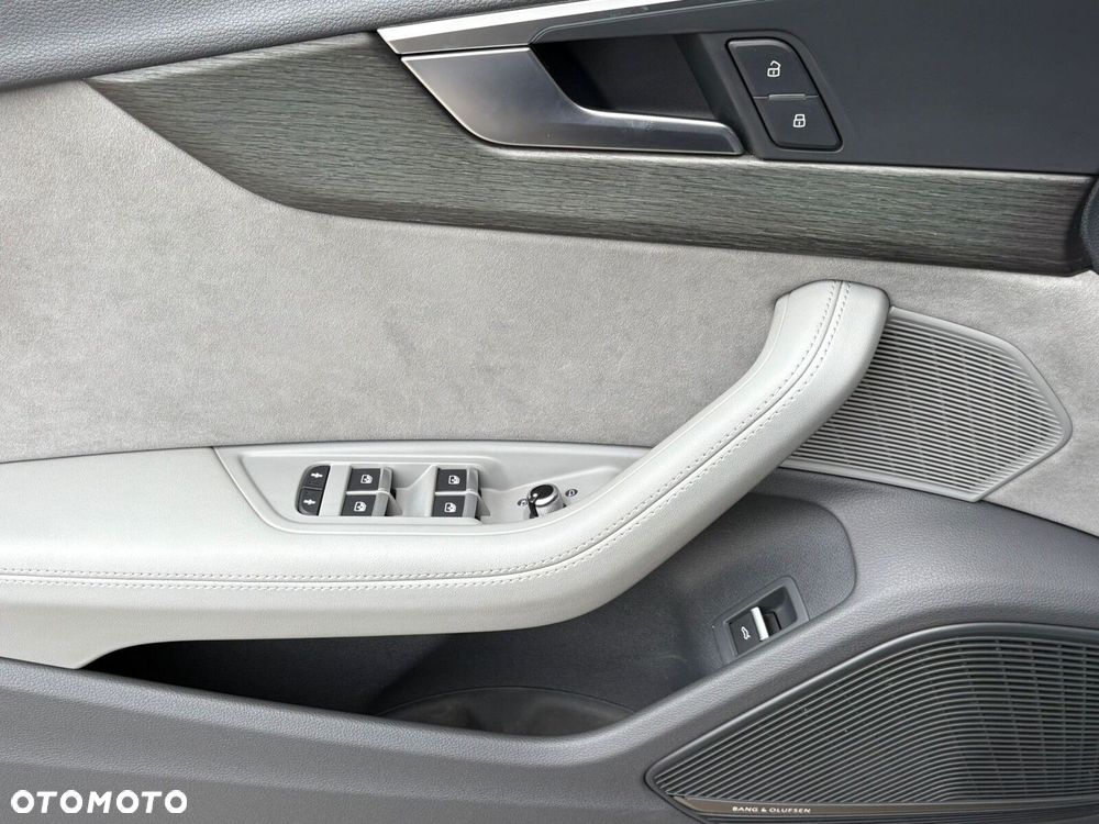 Audi A4 Limousine 2.0 TFSI Quattro S tronic - 11