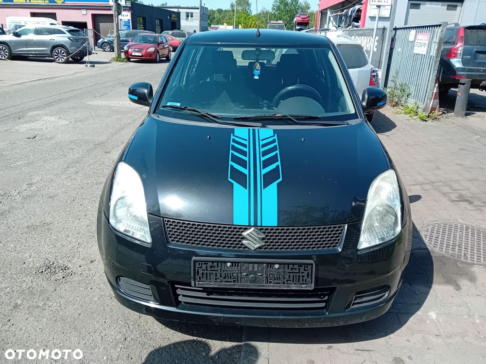 *SUZUKI SWIFT* Samochód na części - 1