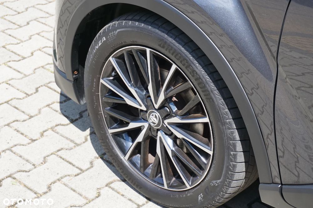 Toyota C-HR Business-Edition - 16