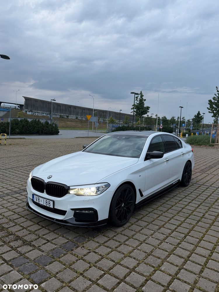 BMW 530I