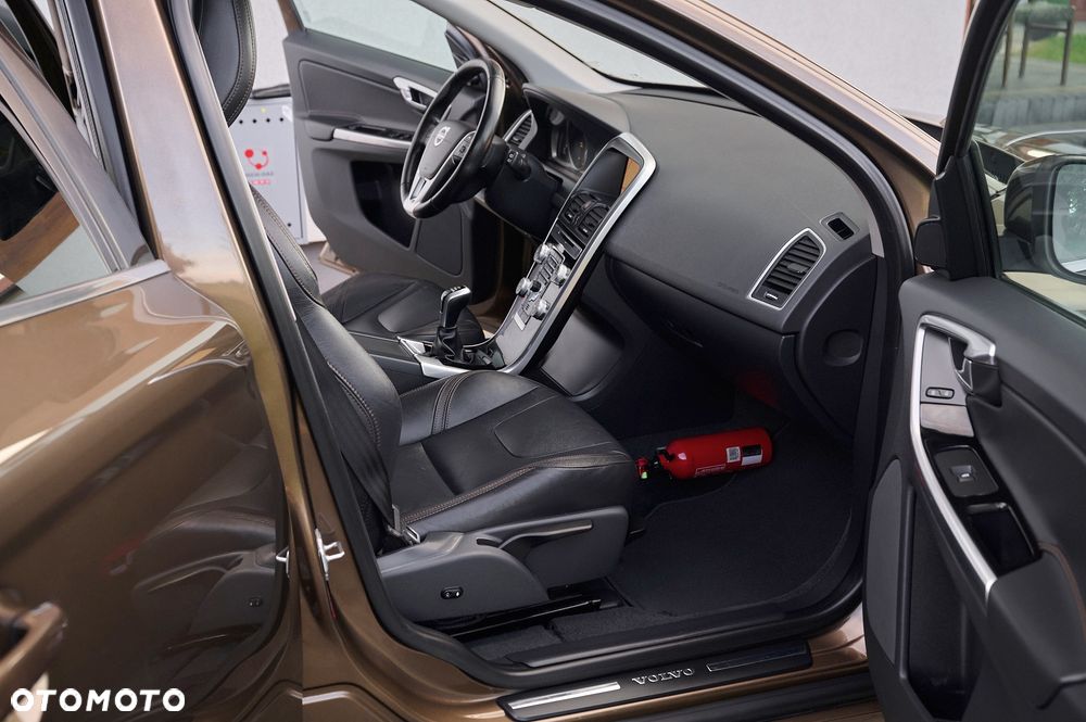 Volvo XC 60 D3 Summum - 25