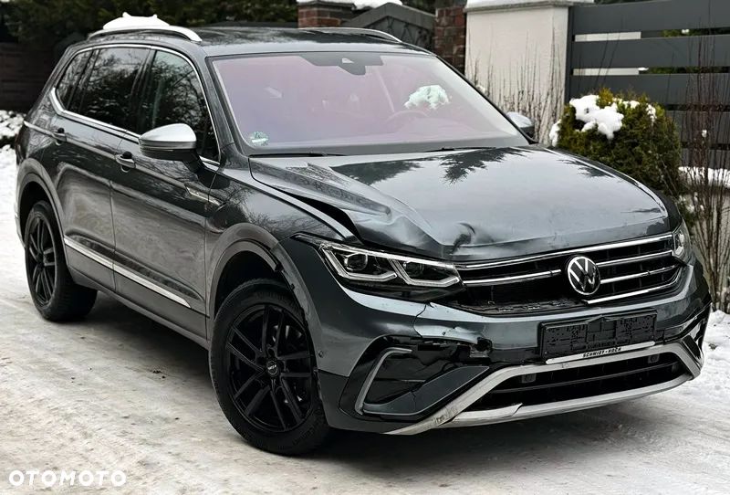 Volkswagen Tiguan Allspace 2.0 TDI SCR 4Motion DSG Elegance - 4