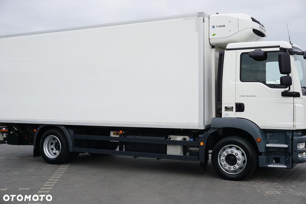 MAN TGM / 18.290 / EURO 6 / CHŁODNIA + WINDA / ŁAD. 8 740 KG / 15 PALET - 16