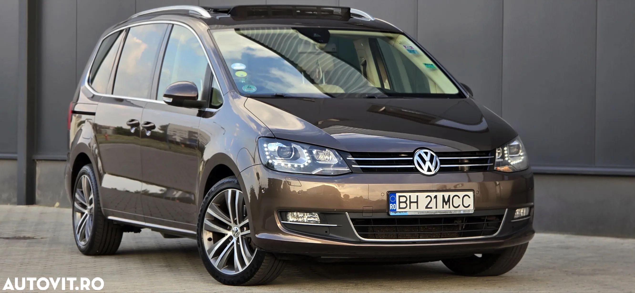 Volkswagen Sharan 2.0 TDI DSG BlueMotion Technology Highline - 1