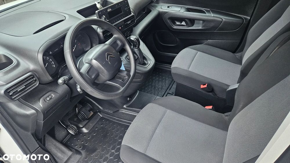 Citroën BERLINGO - 9