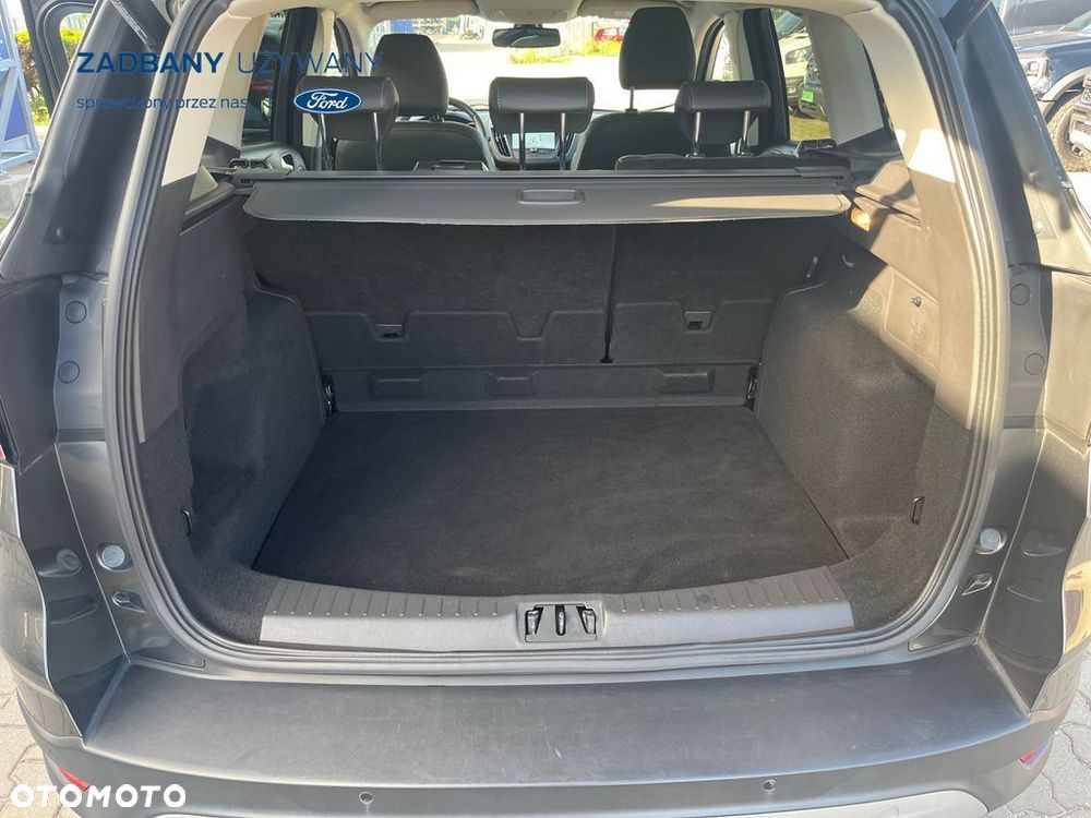 Ford Kuga 1.5 EcoBoost 2x4 Titanium - 18