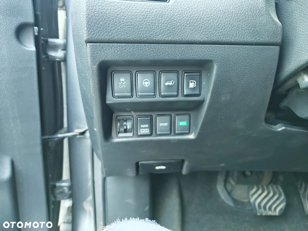 Nissan Rogue - 11