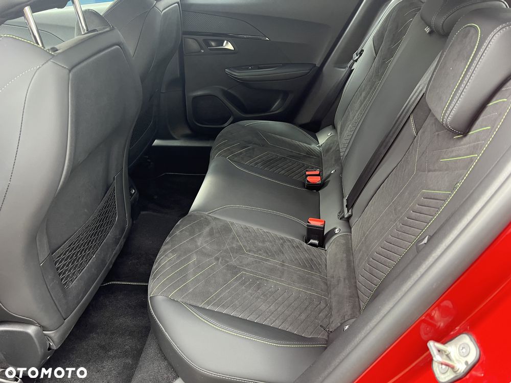 Peugeot 2008 BlueHDi 130 GT S&S EAT8 - 9