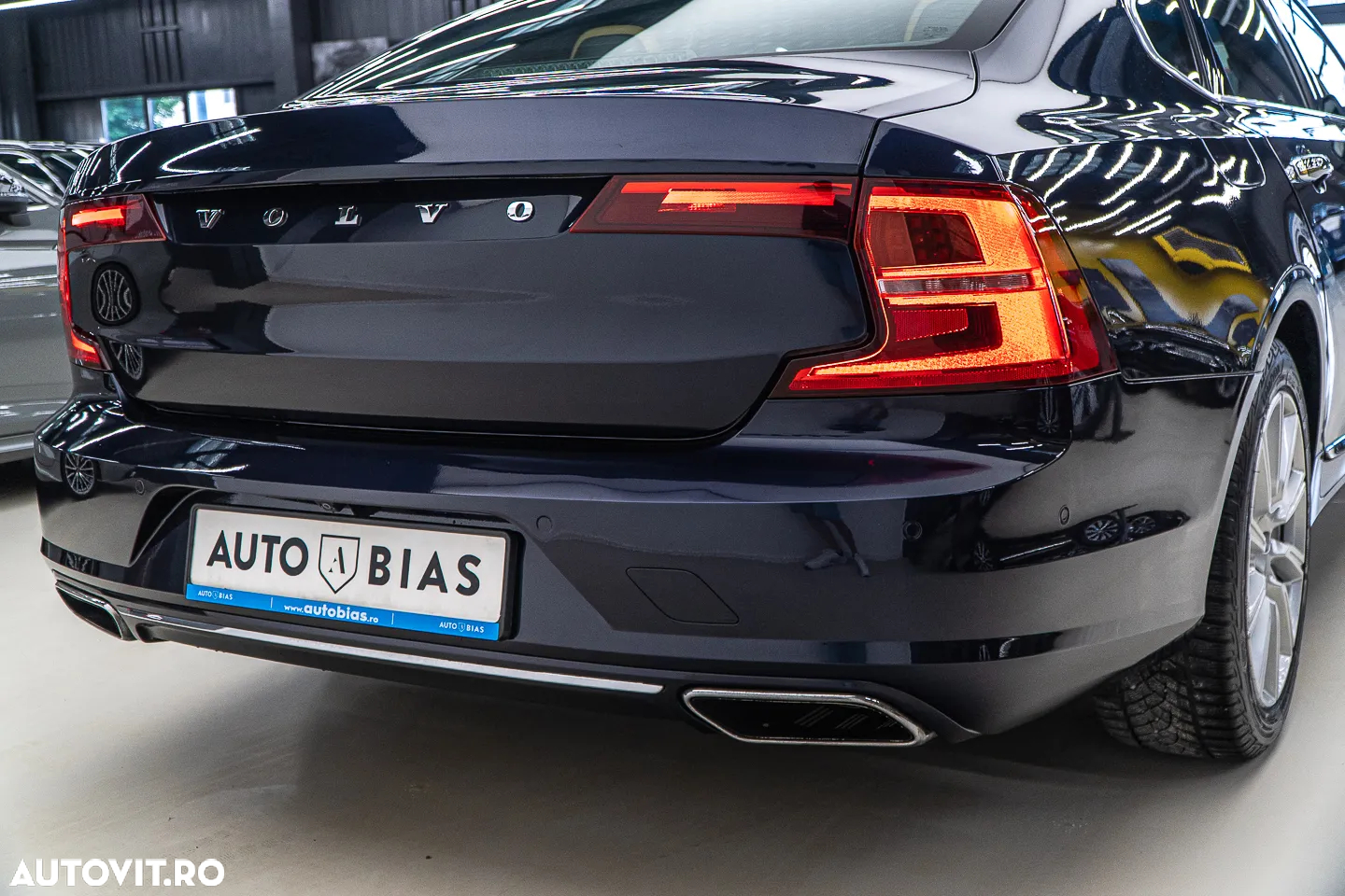Volvo S90 D5 AWD Geartronic Inscription - 13