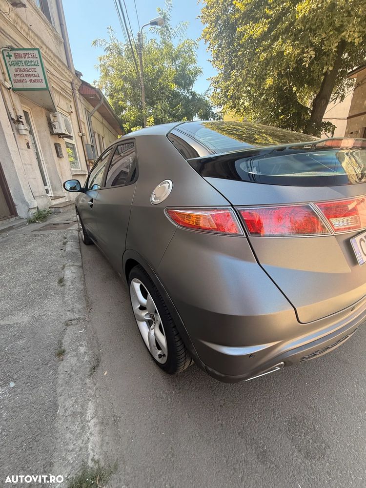 Honda Civic 1.8i-VTEC i-SHIFT Type S - 10
