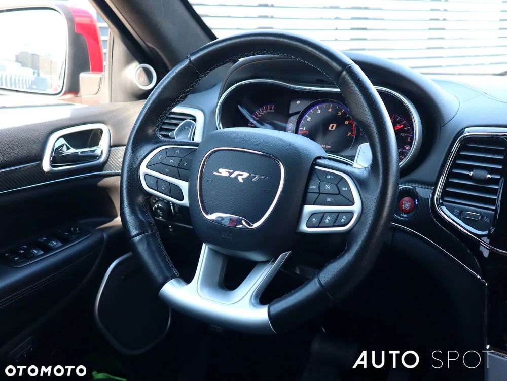Jeep Grand Cherokee 6.4 V8 SRT8 - 21