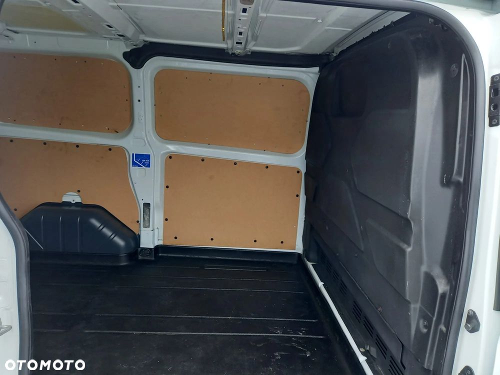 Ford Transit Custom - 8