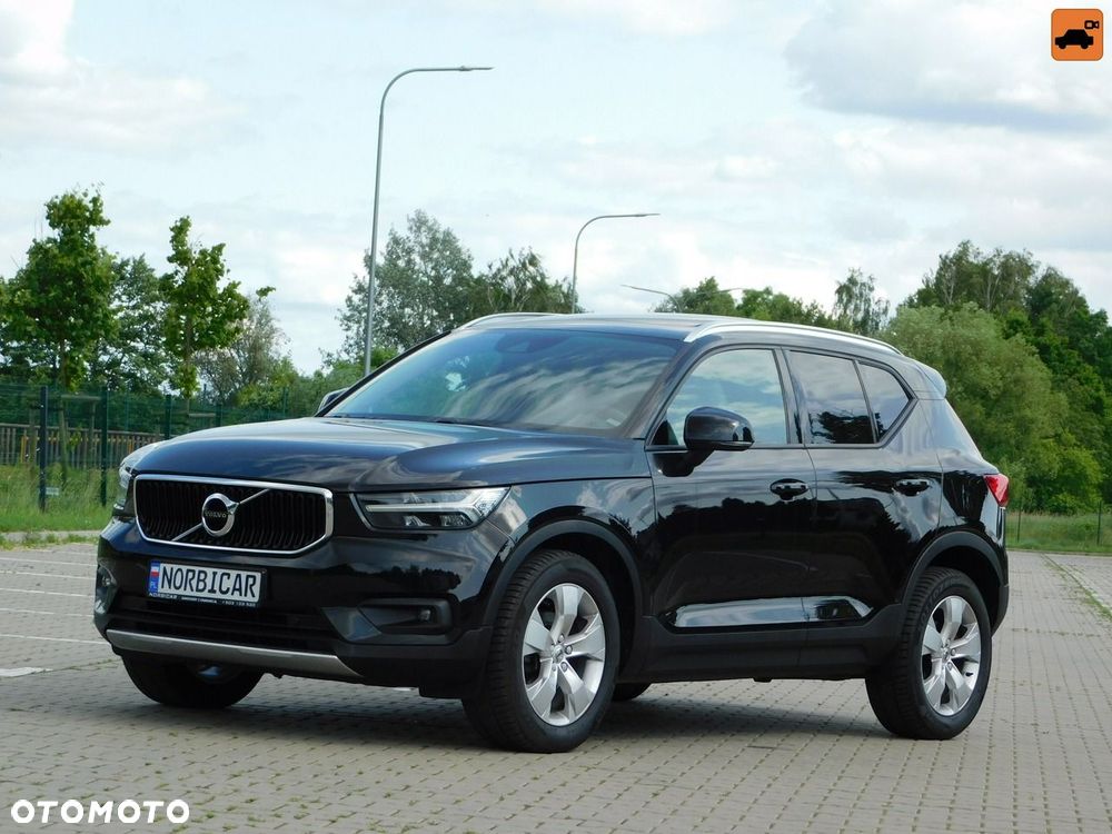 Volvo XC 40 D3 Momentum Pro - 2