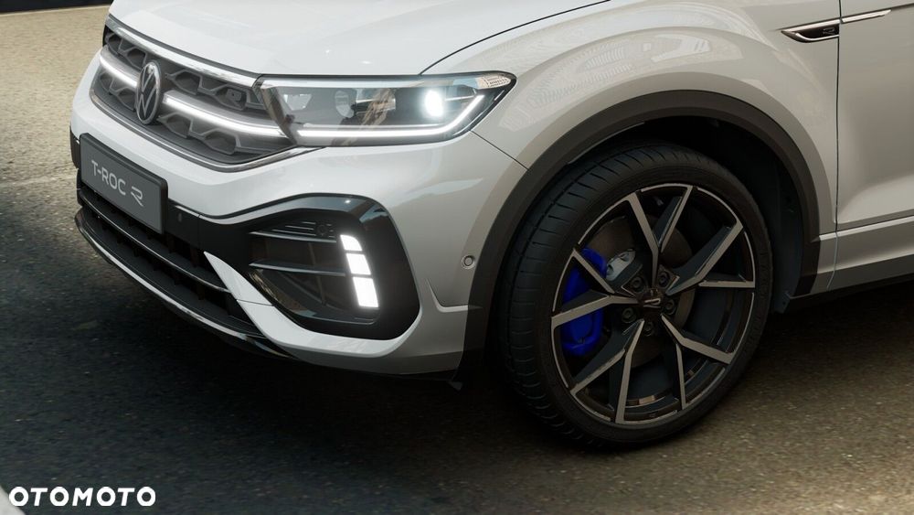 Volkswagen T-Roc - 12