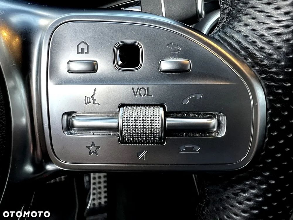 Mercedes-Benz GLC 300 de 4-Matic Business Edition - 35