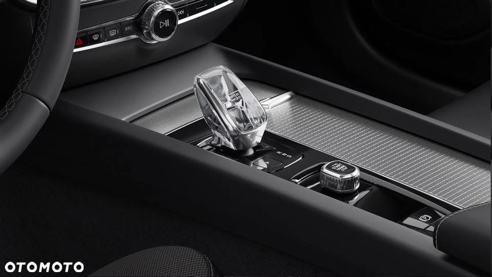 Volvo V60 B4 B Plus Dark - 12