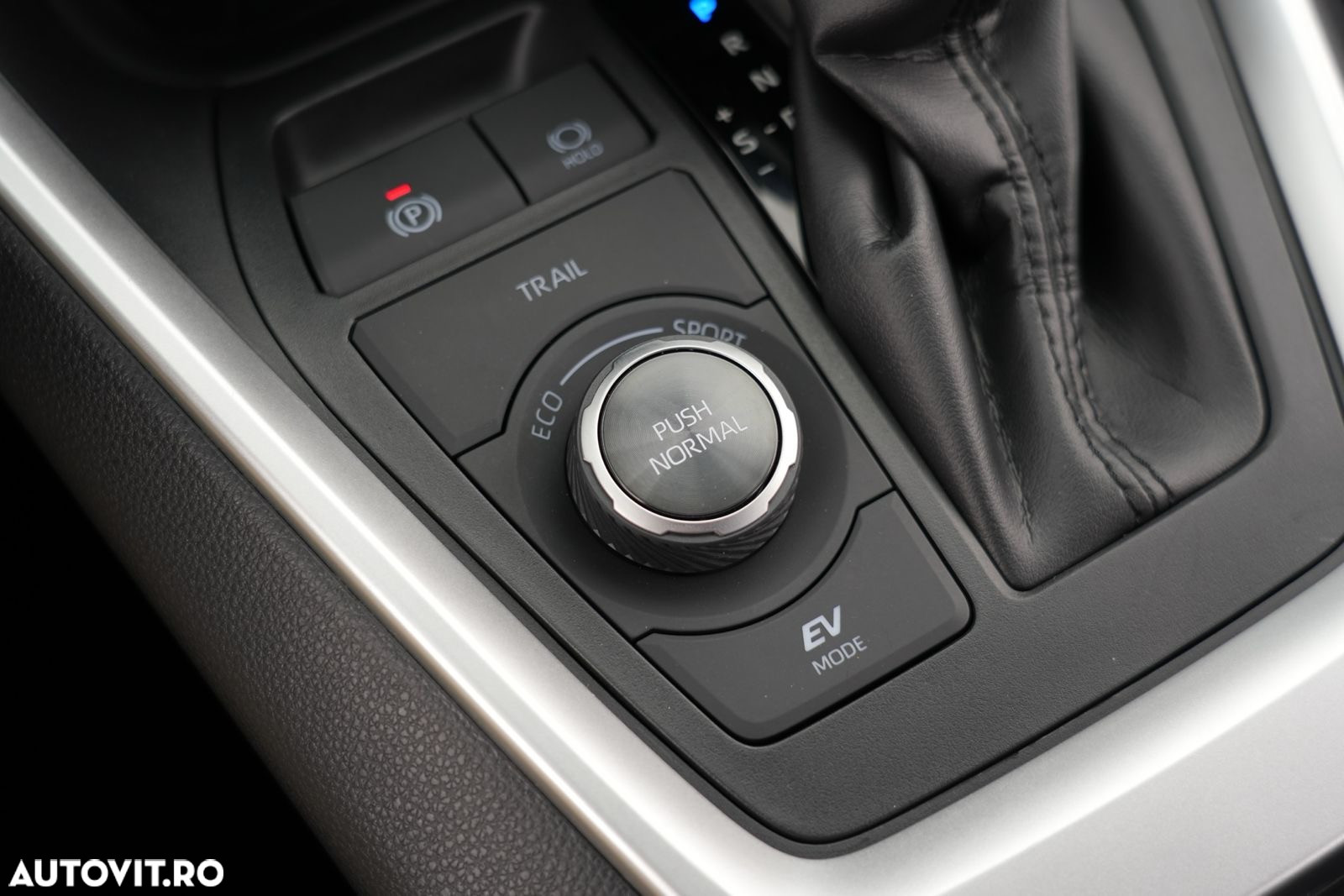 Toyota RAV4 2.5 Hybrid VVT-iE 4x4 Exclusive Bi-Tone - 17