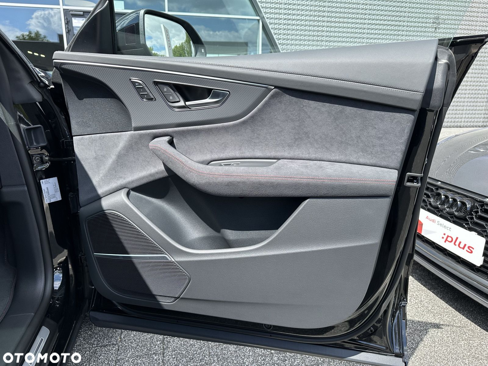 Audi RS Q8 - 23