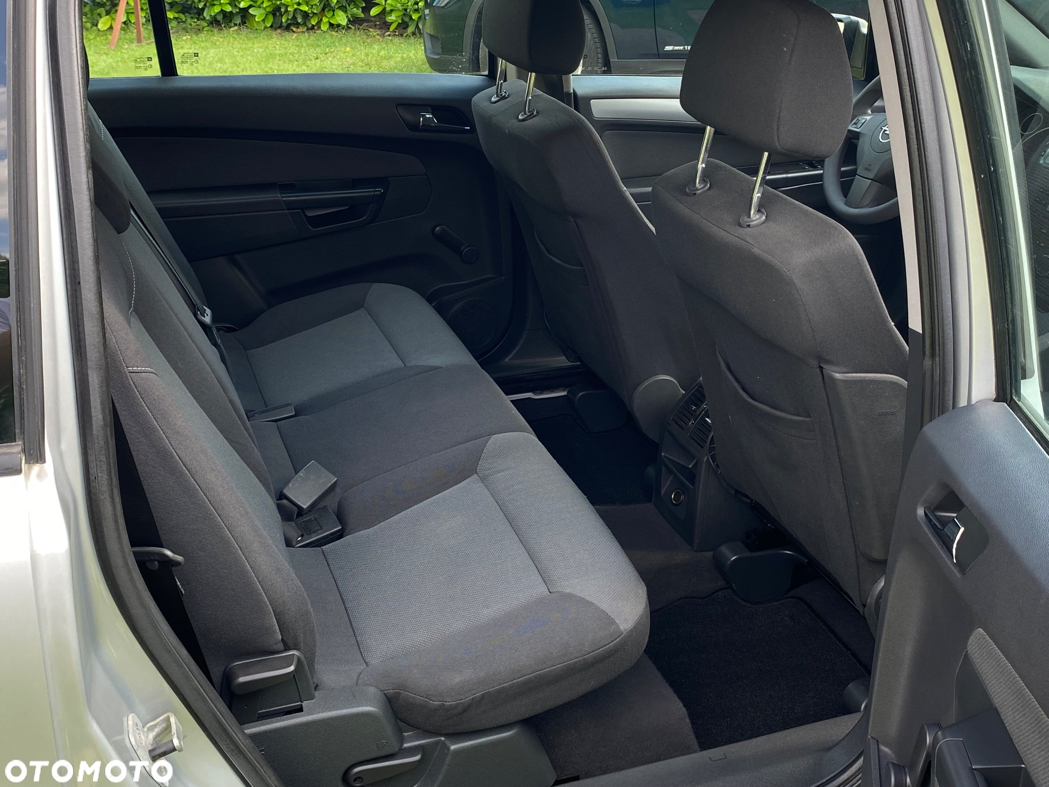 Opel Zafira 1.6 Elegance - 12
