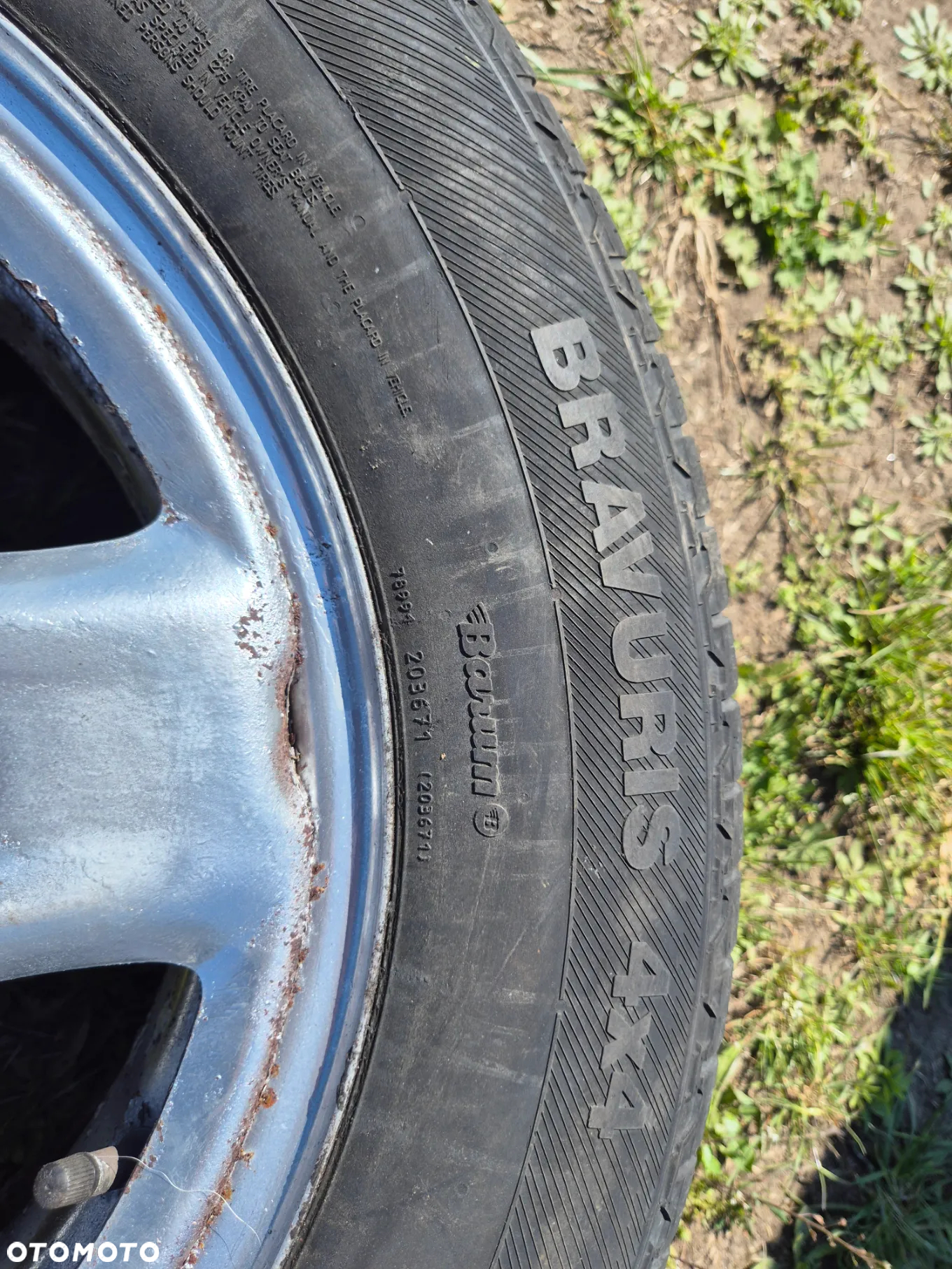 Opony 215/70/R16. - 4