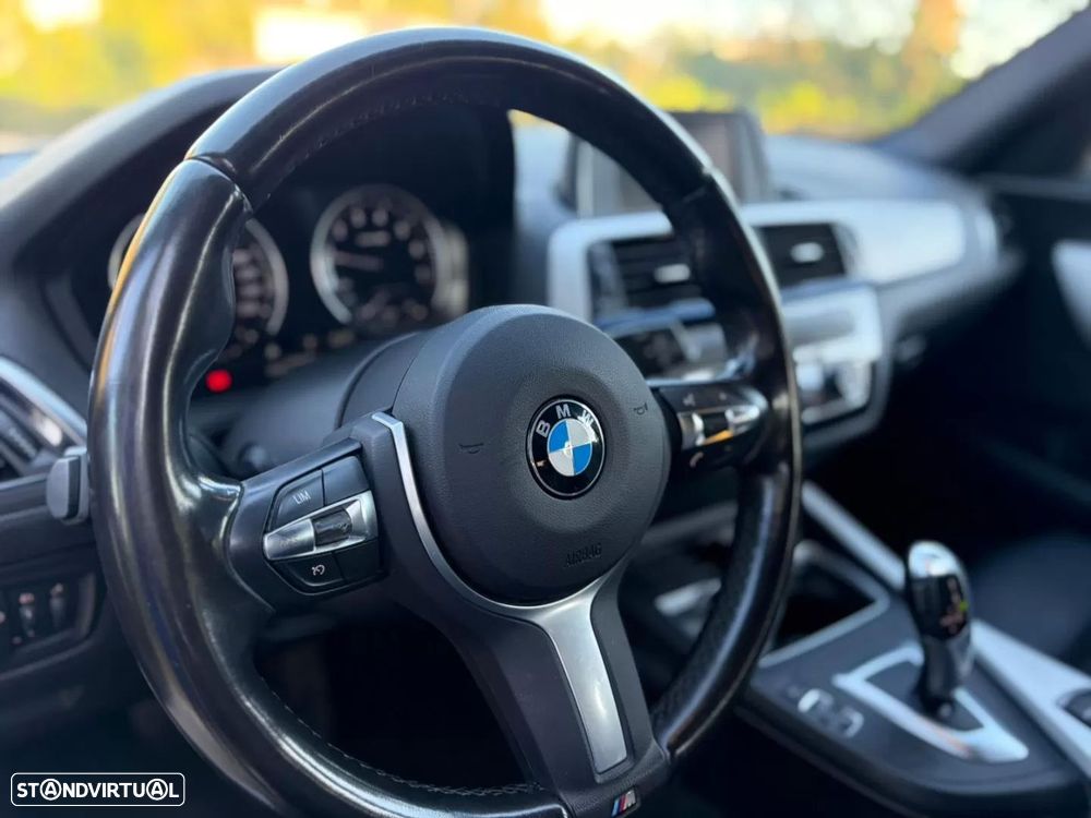 BMW 118 i Pack M Auto — fotografia 8