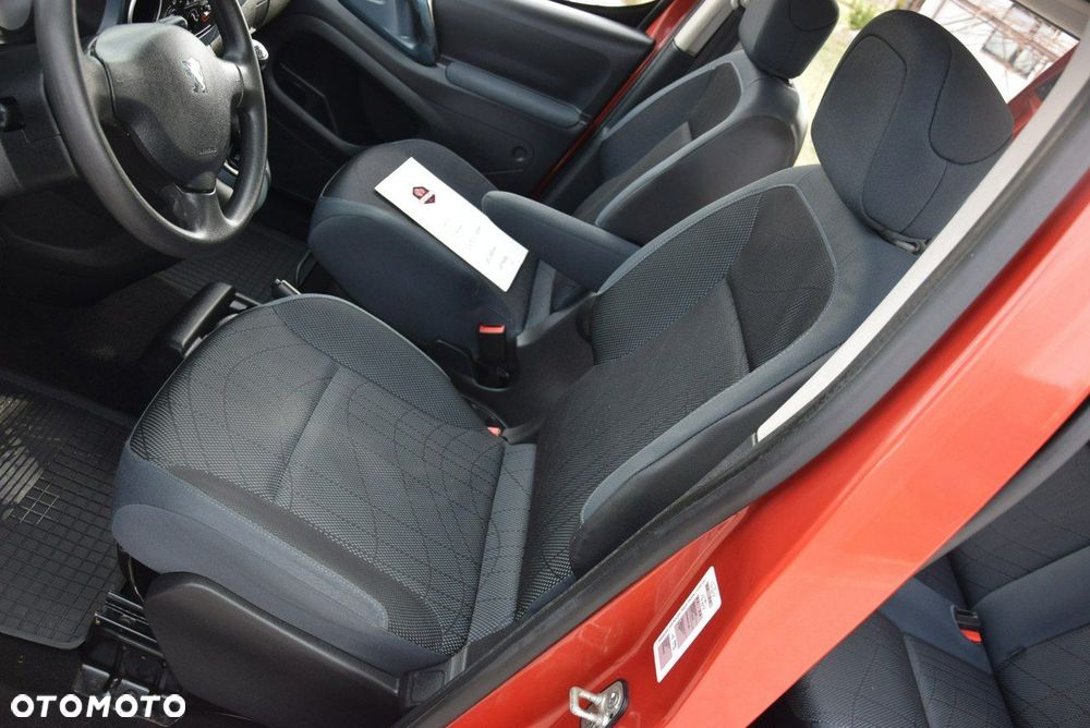 Peugeot Partner - 25