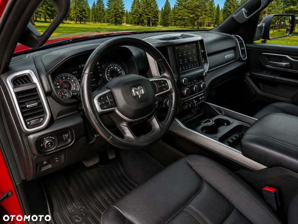 RAM 1500 Quad Cab Laramie - 19