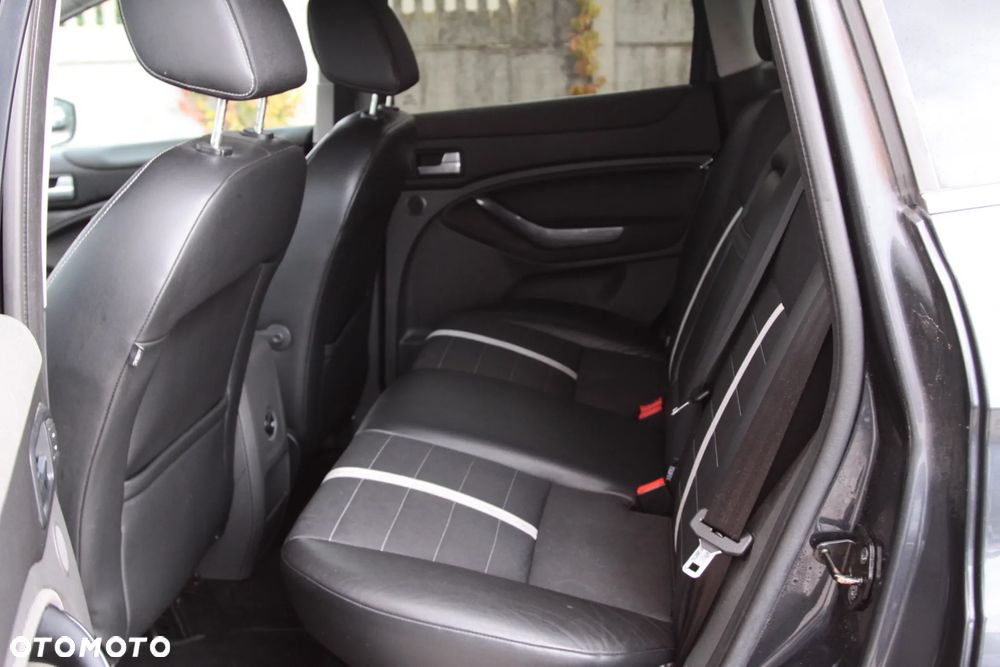 Ford Kuga 2.0 TDCi Titanium - 16