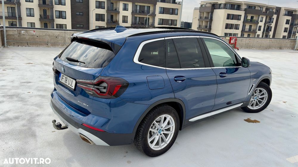 BMW X3 xDrive30e Aut. Luxury Line - 3